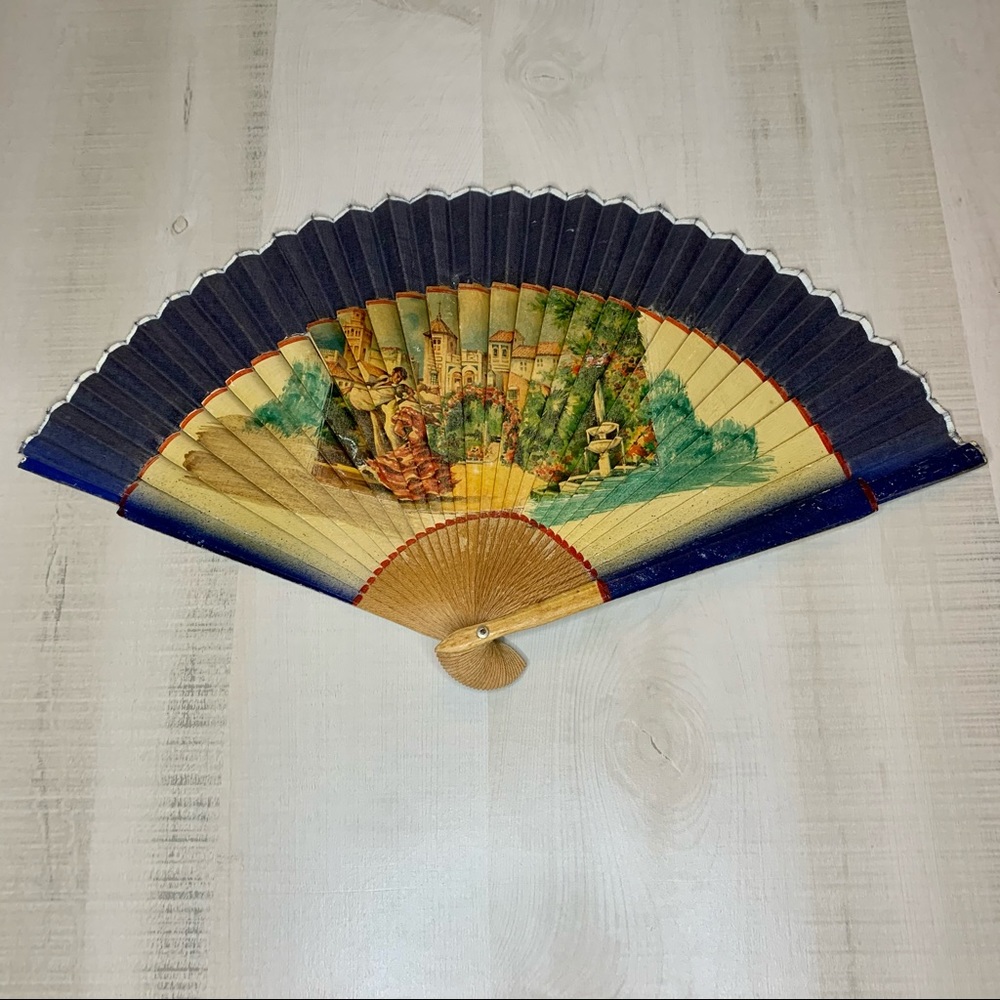 Folding Oriental Wood Hand Fan Flamencos Dancing
